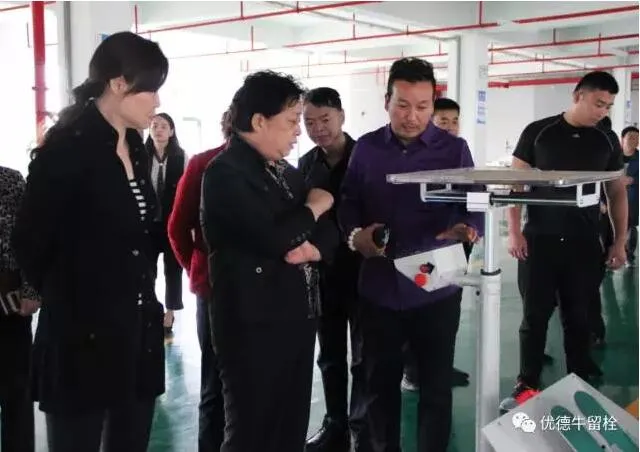 58f95943b8f2a.jpg 58f95943b8f2a.jpg